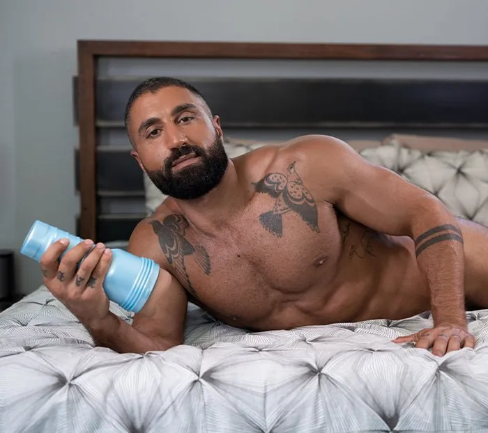 Vibrators Fleshlight Sharok