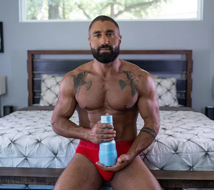 Vibrators Fleshlight Sharok